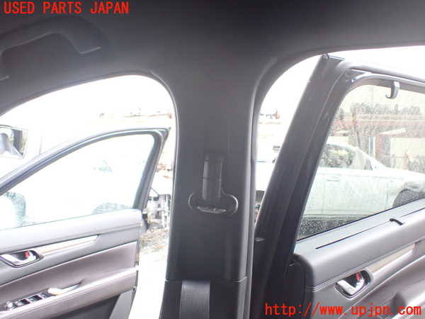 1UPJ-9241247665]CX-8(KG2P)右センターピラートリム 中古_2