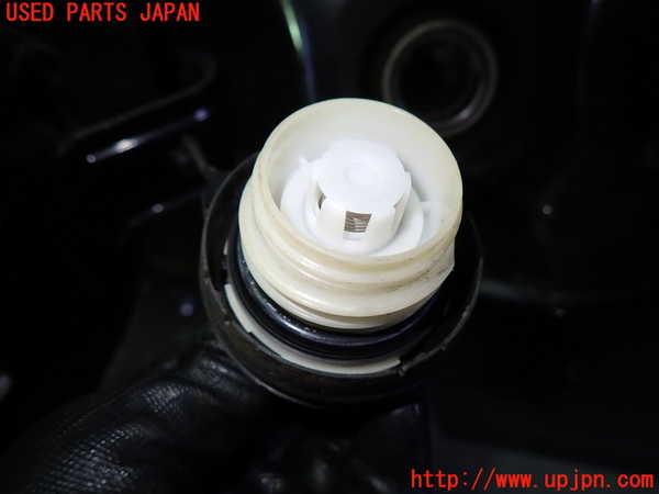 1UPJ-9241251690]ステップワゴン スパーダ ハイブリッド(RP5)フューエルリッド 中古_3