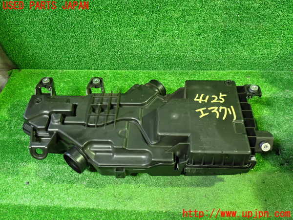 1UPJ-9241252560]ステップワゴン スパーダ ハイブリッド(RP5)エアクリーナーボックス 中古_3