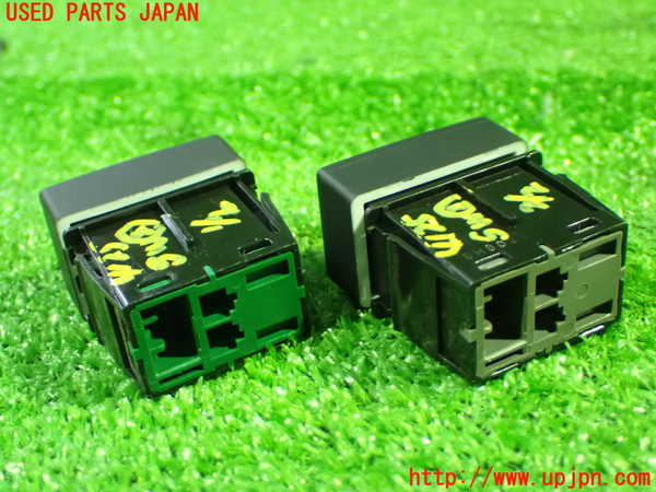 1UPJ-9241256307]ステップワゴン スパーダ ハイブリッド(RP5)スイッチ2 (トラクションコントールOFF、車両接近通報OFF) 中古_2