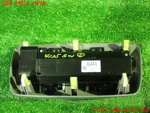 1UPJ-9241256310]ステップワゴン スパーダ ハイブリッド(RP5)スイッチ5 (リヤエアコン他) 中古_2