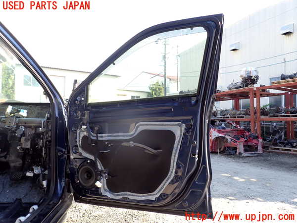 1UPJ-9241261230]キックス(RP15)右前ドア 中古 AGC M2H4K 43R-00034_2