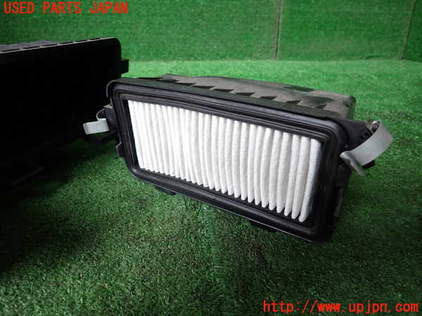 1UPJ-9241262560]キックス(RP15)エアクリーナーボックス 中古_3