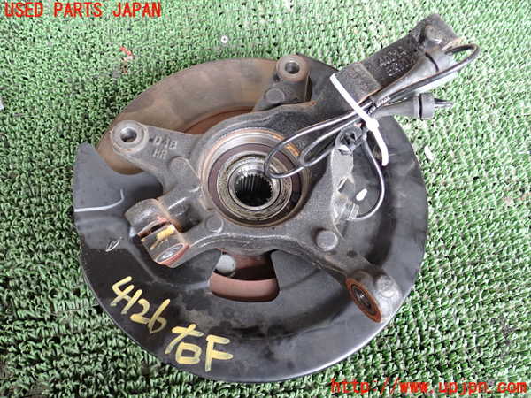 1UPJ-9241264290]キックス(RP15)右フロントナックルハブ 中古_2