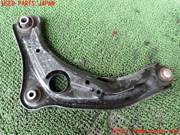 1UPJ-9241265176]キックス(RP15)右フロントロアアーム1 中古_2