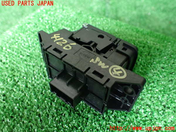 1UPJ-9241266309]キックス(RP15)スイッチ4(電動パーキング オートホールド) 中古_2