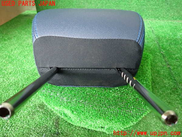 1UPJ-9241267070]キックス(RP15)助手席ヘッドレスト 中古_3