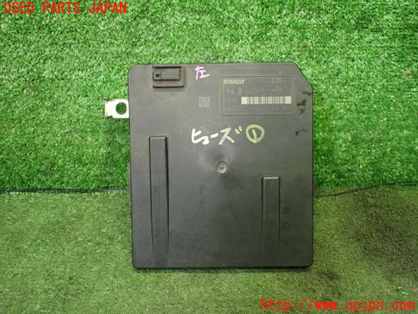 1UPJ-9241276741]ルノー・カングー(KWK4M)ヒューズボックス1 中古_3