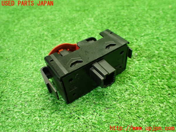 1UPJ-9241276290]ルノー・カングー(KWK4M)ハザードスイッチ 中古_3