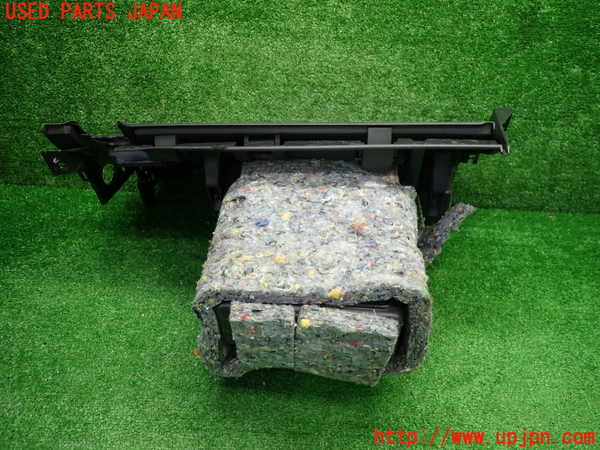 1UPJ-9241277516]ルノー・カングー(KWK4M)グローブボックス1 中古_4