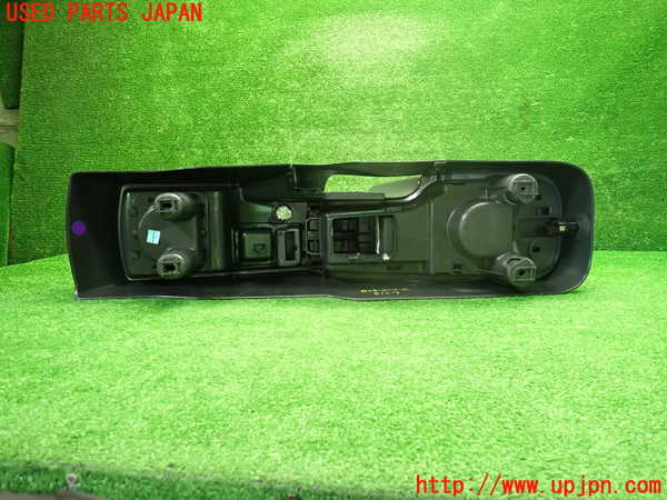 1UPJ-9241277540]ルノー・カングー(KWK4M)センターコンソール 中古_5