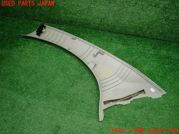 1UPJ-9241277655]ルノー・カングー(KWK4M)右フロントピラートリム 中古_4