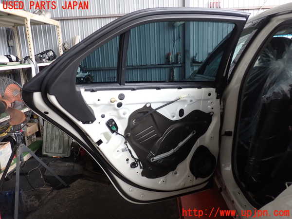 2UPJ-9241281320]キャデラック・CTS スポーツセダン(A1LL)左後ドア 中古 (TEMPRED GS DOT904 M505 43R-000263)_3