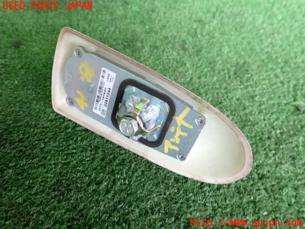 2UPJ-9241286550]キャデラック・CTS スポーツセダン(A1LL)アンテナ 中古_3