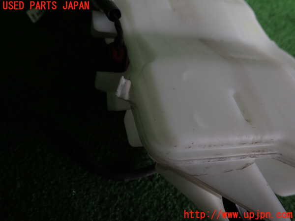 2UPJ-9241286791]キャデラック・CTS スポーツセダン(A1LL)ウォッシャータンク1 中古_4