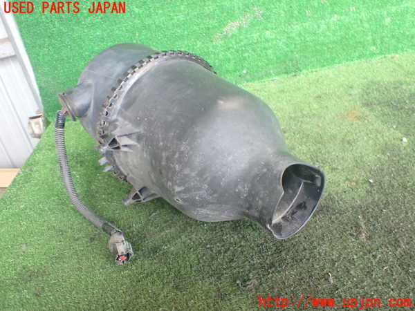 2UPJ-9241292560]リンカーン・ナビゲーター(型式不明)エアクリーナーボックス 中古_2