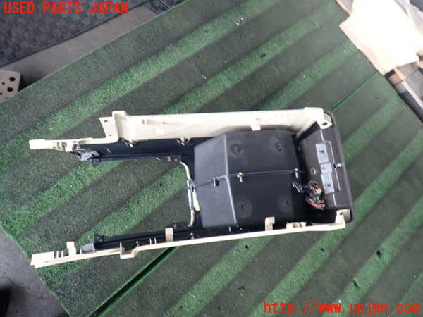 2UPJ-9241297540]リンカーン・ナビゲーター(型式不明)センターコンソール 中古_5