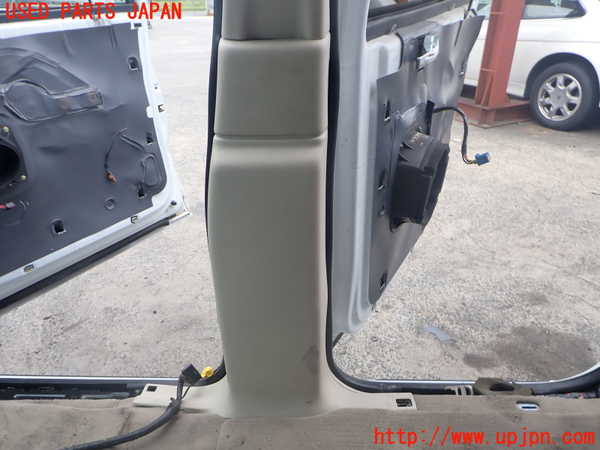 2UPJ-9241297665]リンカーン・ナビゲーター(型式不明)右センターピラートリム 中古_3