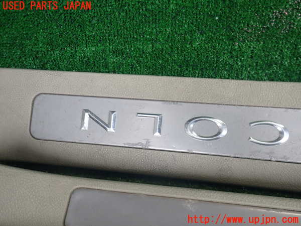 2UPJ-9241297740]リンカーン・ナビゲーター(型式不明)スカッフプレート 中古　【ジャンク品】_4