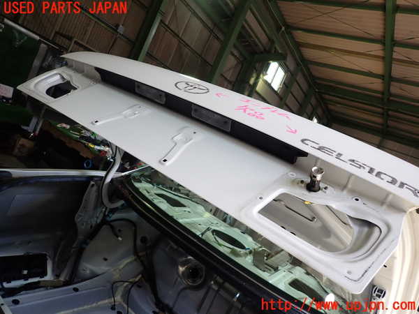2UPJ-9241301500]セルシオ(UCF21)トランク 中古_3