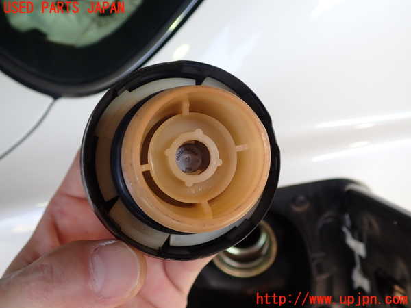 2UPJ-9241301690]セルシオ(UCF21)フューエルリッド 中古_4