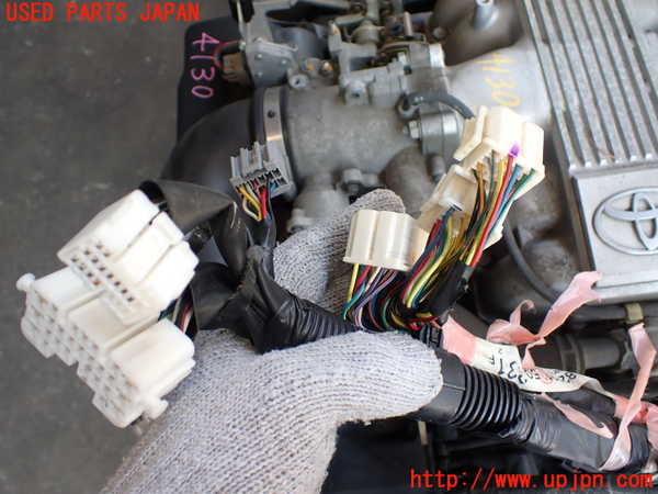 2UPJ-9241302010]セルシオ(UCF21)エンジン 1UZ-FE 中古_3