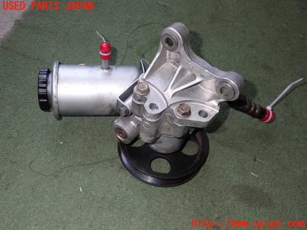2UPJ-9241304250]セルシオ(UCF21)パワステポンプ 中古_3