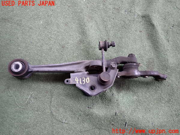 2UPJ-9241305176]セルシオ(UCF21)右フロントロアアーム1 中古_2