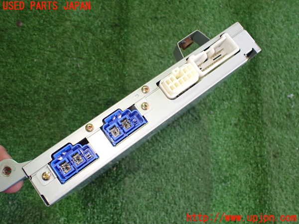 2UPJ-9241306660]セルシオ(UCF21)TVチューナー 中古_3