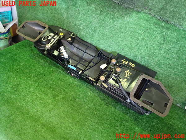 2UPJ-9241306850]セルシオ(UCF21)空気清浄機 中古_2