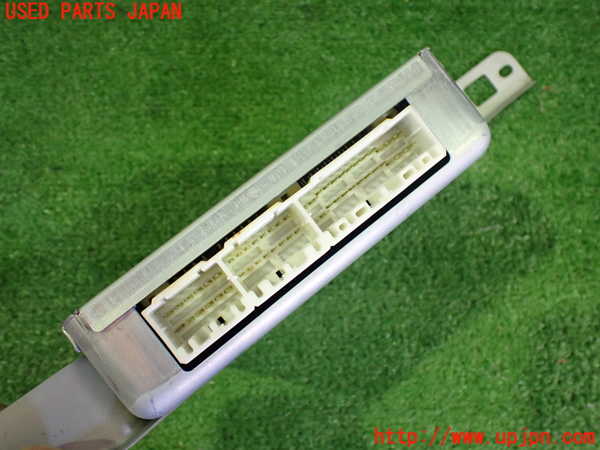 2UPJ-9241306120]セルシオ(UCF21)サスペンションコンピューター 中古_3