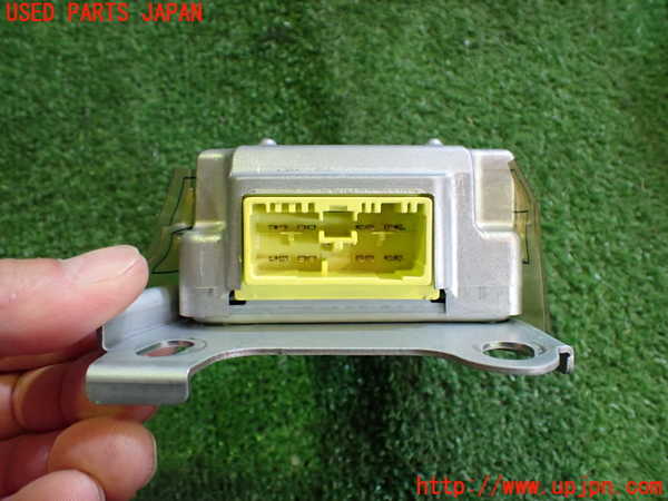 2UPJ-9241306356]セルシオ(UCF21)エアバッグセンサー1 中古_3