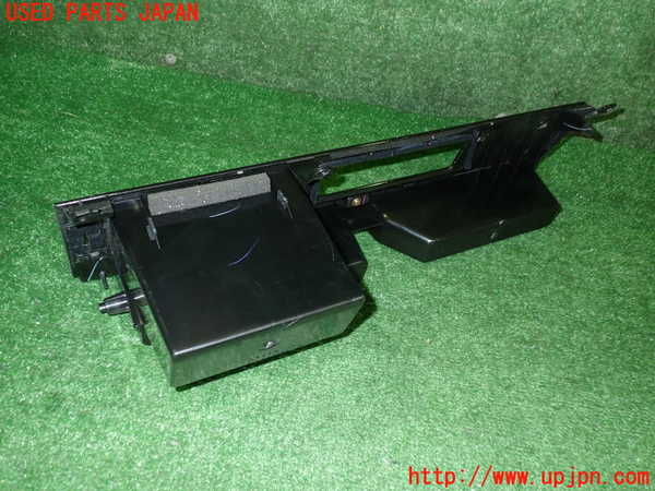 2UPJ-9241307516]セルシオ(UCF21)グローブボックス1 中古_3