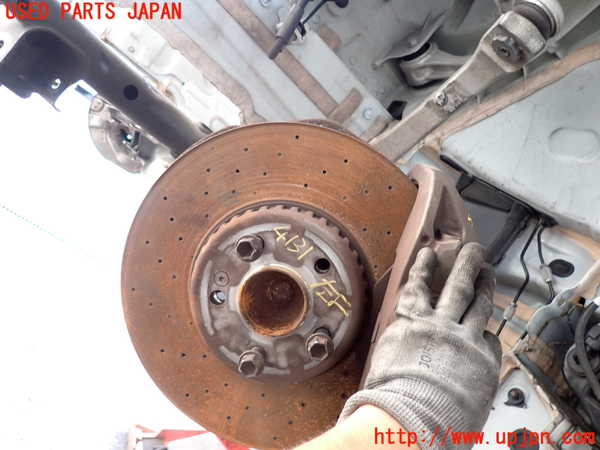 2UPJ-9241314295]ベンツ E200 W213(213042C)左フロントナックルハブ 中古_2