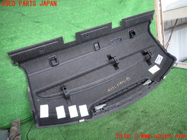 2UPJ-9241317761]ベンツ E200 W213(213042C)トノカバー1 中古_2