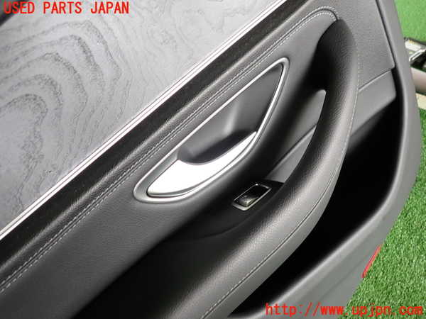 2UPJ-9241311324]ベンツ E200 W213(213042C)左後ドア内張り 中古_2