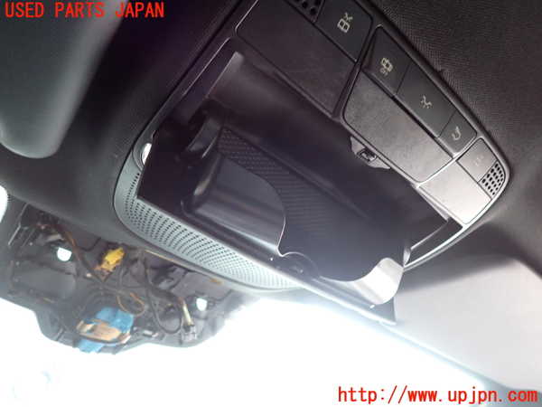 2UPJ-9241316411]ベンツ E200 W213(213042C)ルームランプ1(1列目真中) 中古_2