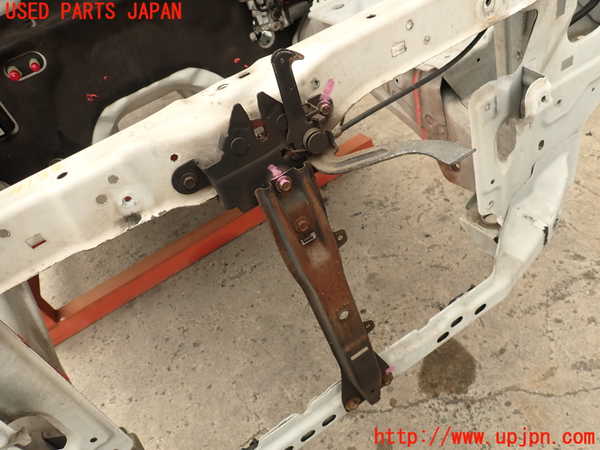 2UPJ-9241321042]ハマーH3(型式不明)コアサポート（カット） 中古_4