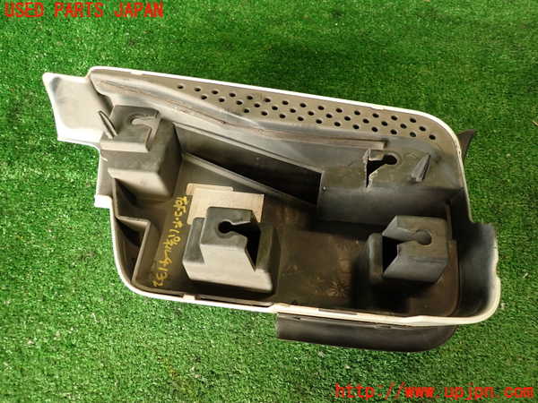 2UPJ-9241321100]ハマーH3(型式不明)右前コーナーパネル 中古_3
