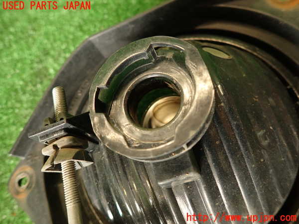 2UPJ-9241321180]ハマーH3(型式不明)右フォグ 中古_3