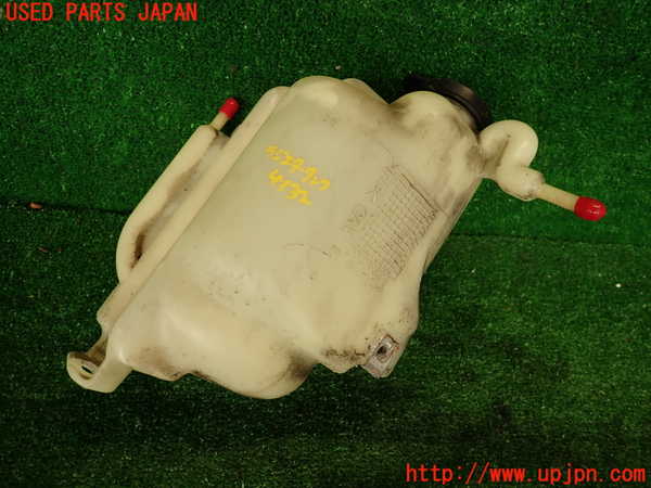 2UPJ-9241322410]ハマーH3(型式不明)ラジエータータンク 中古_2