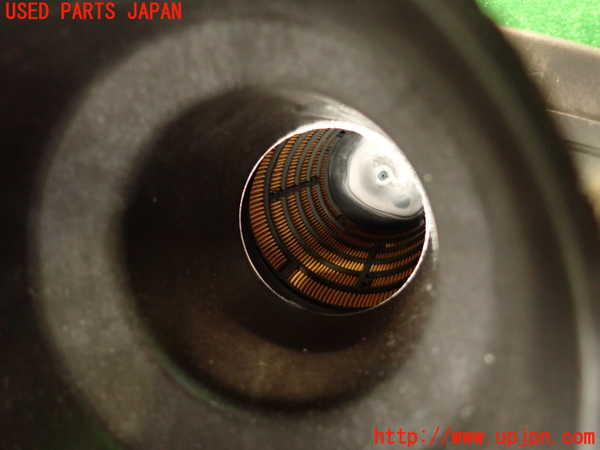 2UPJ-9241322560]ハマーH3(型式不明)エアクリーナーボックス 中古_4