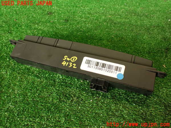 2UPJ-9241326306]ハマーH3(型式不明)スイッチ1 中古_4