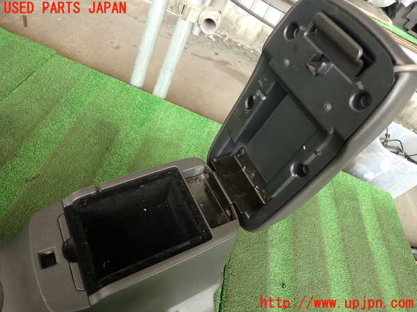 2UPJ-9241327540]ハマーH3(型式不明)センターコンソール 中古_2