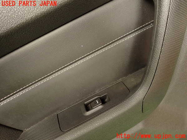 2UPJ-9241321324]ハマーH3(型式不明)左後ドア内張り 中古_3