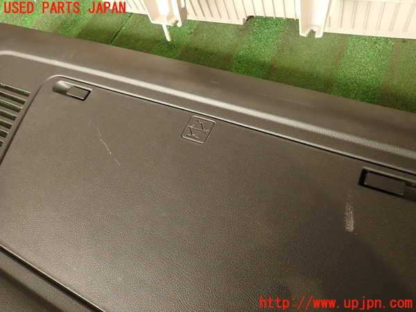 2UPJ-9241321578]ハマーH3(型式不明)バックドア内張り 中古_2