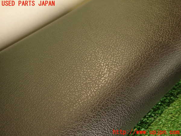 2UPJ-9241327670]ハマーH3(型式不明)左センターピラートリム 中古_2