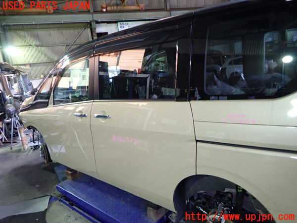 1UPJ-9241331320]セレナ e-POWER(GFC28)左後ドア 中古(43R-00150 M2L3)_3