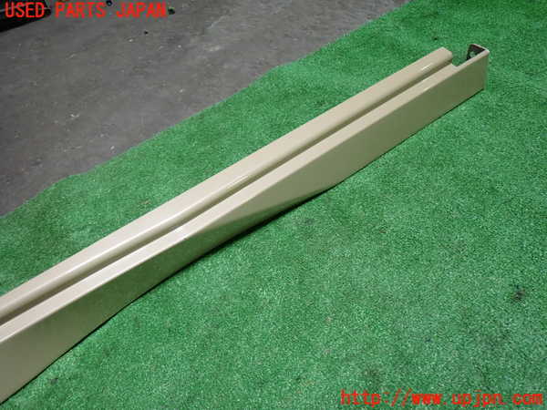 1UPJ-9241331390]セレナ e-POWER(GFC28)右サイドステップ 中古_2