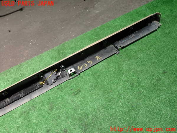 1UPJ-9241331392]セレナ e-POWER(GFC28)左サイドステップ 中古_4